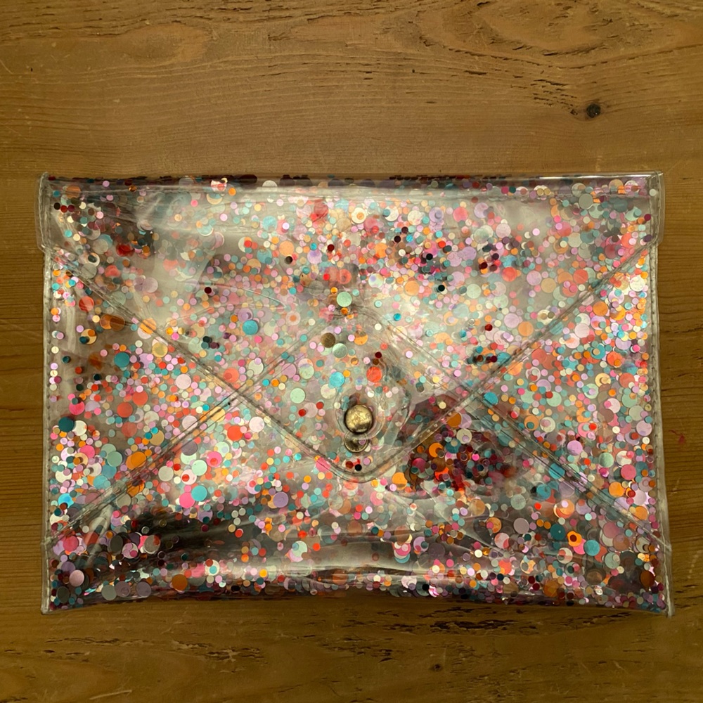 The Sassiest Stadium Envelope Bag Available